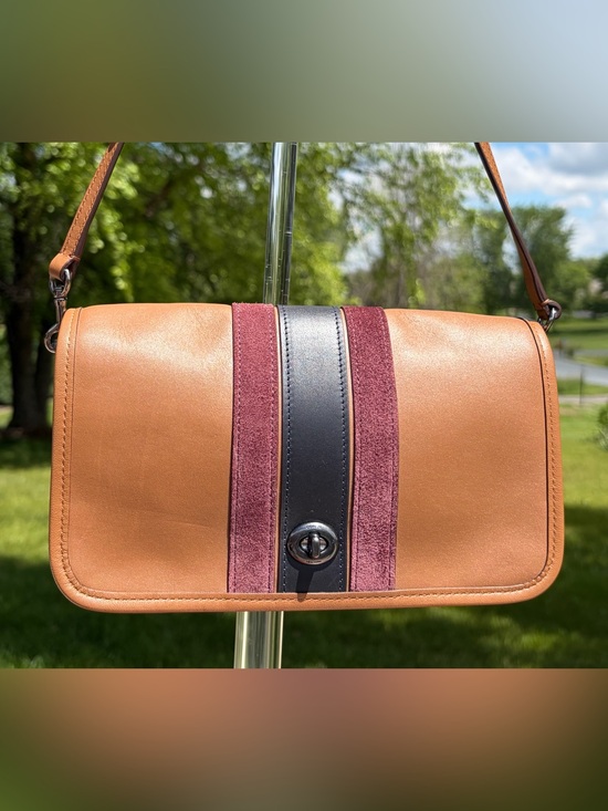 Coach Handbags - Coach LE 75th Anniversary Penny Pocket Purse Saddle Brown Leather F57461 EUC